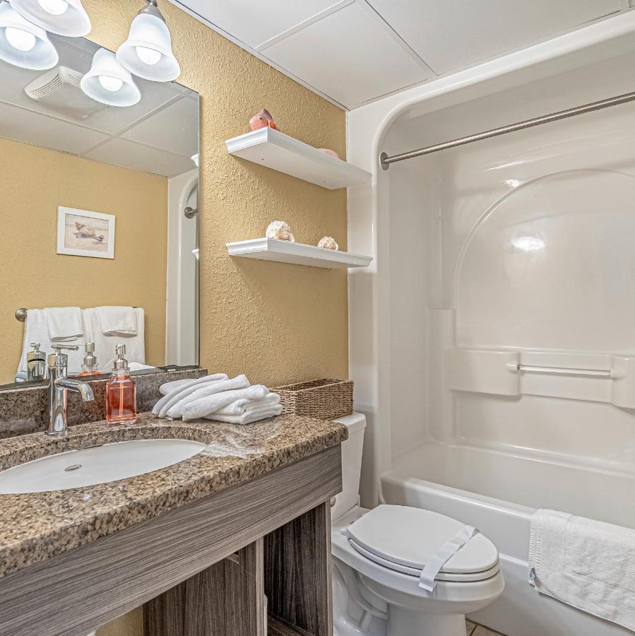Soothing Oceanview Getaway -- Free Wi-Fi & Free Parking, New Listing Aparthotel Myrtle Beach Exteriör bild