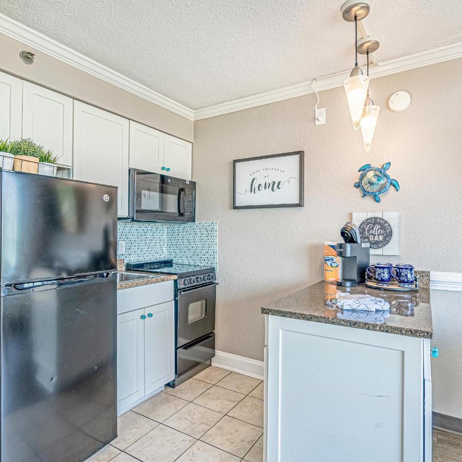 Soothing Oceanview Getaway -- Free Wi-Fi & Free Parking, New Listing Aparthotel Myrtle Beach Exteriör bild