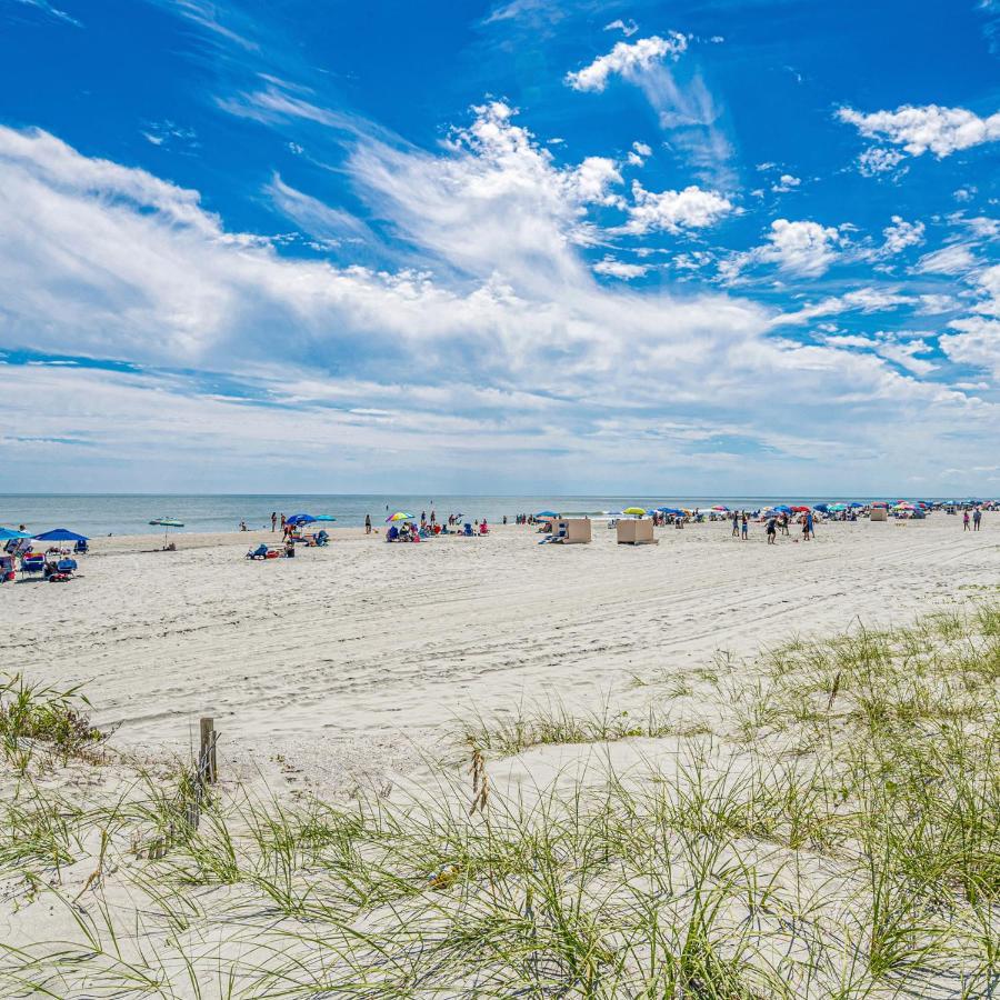 Soothing Oceanview Getaway -- Free Wi-Fi & Free Parking, New Listing Aparthotel Myrtle Beach Exteriör bild